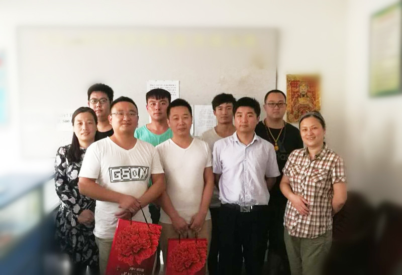 1474685063747866.jpg 华北1:总部领导慰问塘沽办.jpg